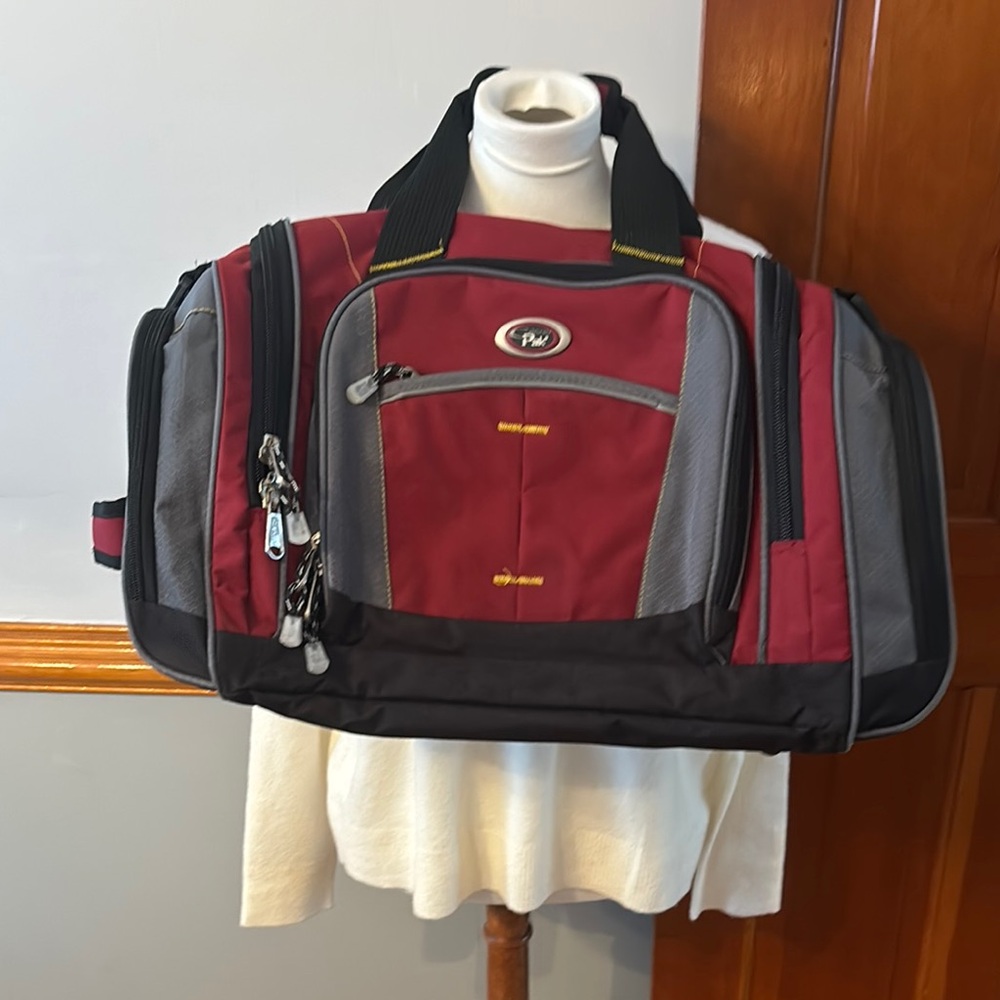 California Pak Duffel Bag/Luggage